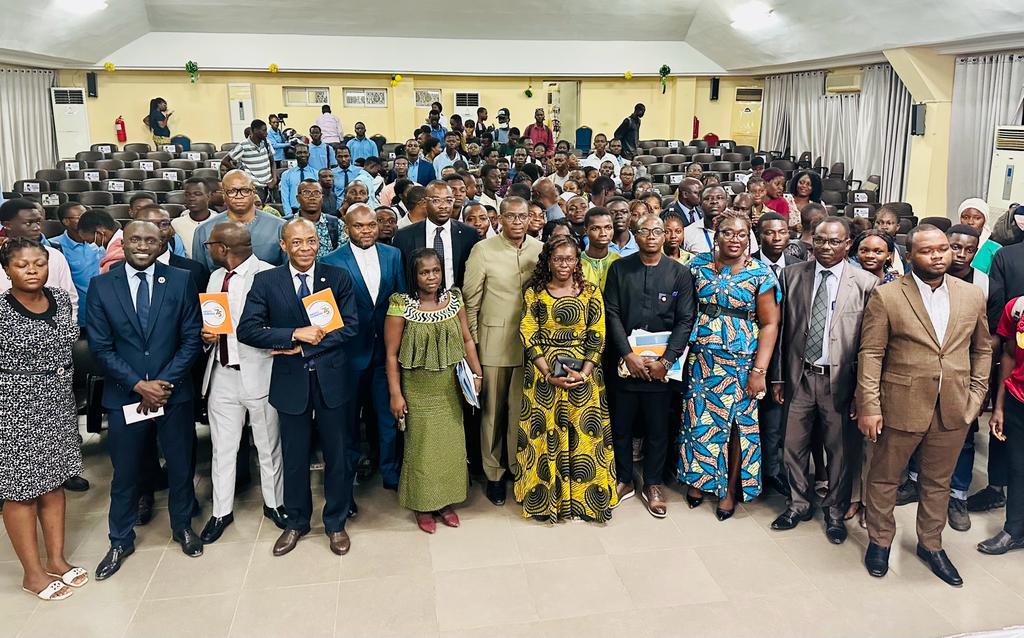 Togo : Célébration délocalisée des 75 ans de la déclaration universelle des Droits de l'Homme et Visite de travail du Représentant régional du Haut-Commissaire aux Droits de l'Homme en Afrique de l'Ouest, M. Robert Kotchani